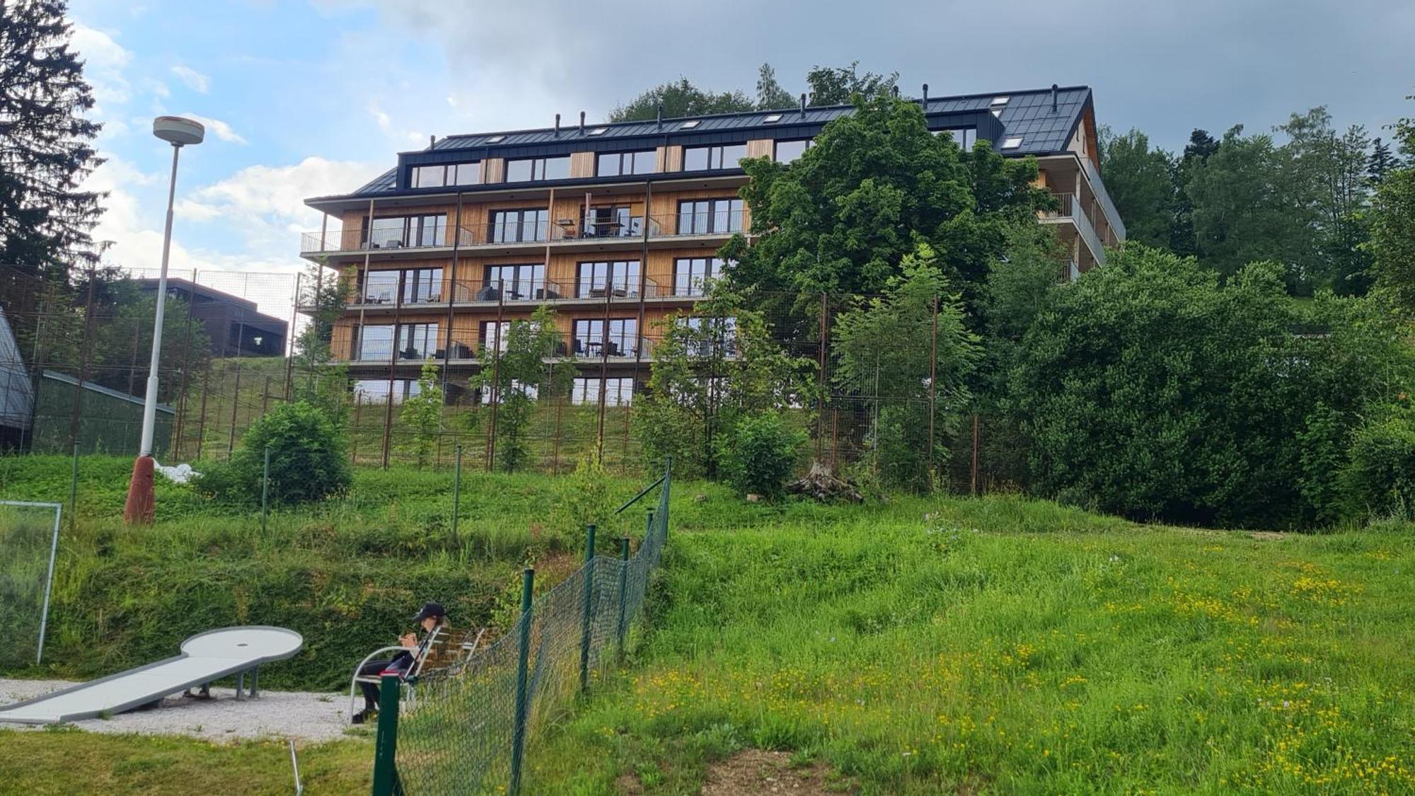 Krasny U Sjezdovky V Janskych Laznich Apartment Trutnov